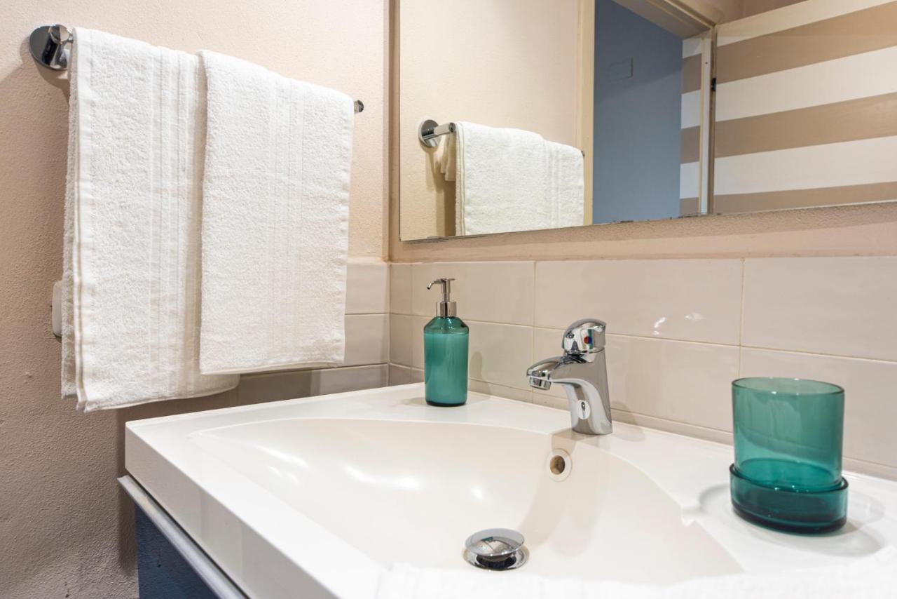 Reggio Center Lovely Apartments レッジョ・エミリア エクステリア 写真