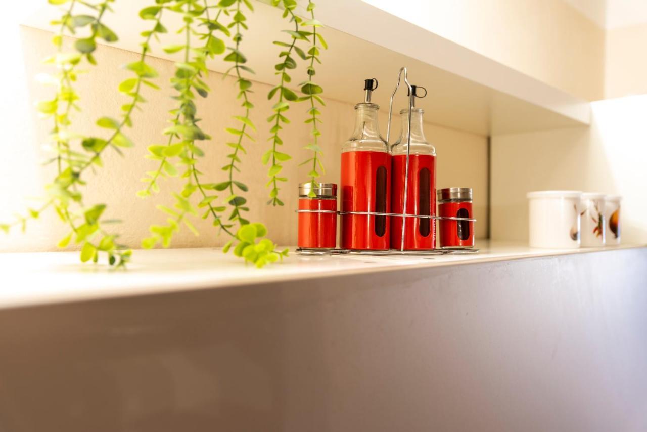 Reggio Center Lovely Apartments レッジョ・エミリア エクステリア 写真